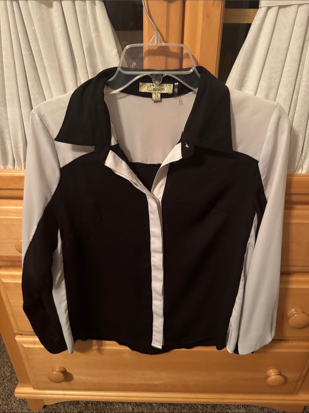 Cecico Black and White Colorblock Button-Down Shirt